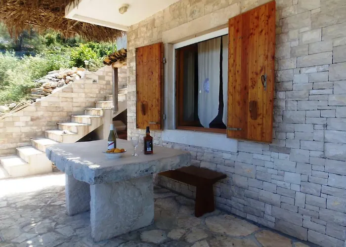 Stiniva-stone House Nyaraló