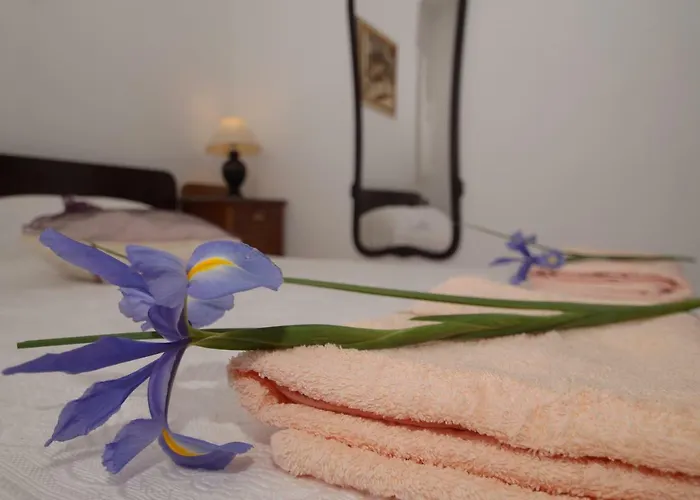 Nyaraló Stiniva-stone House